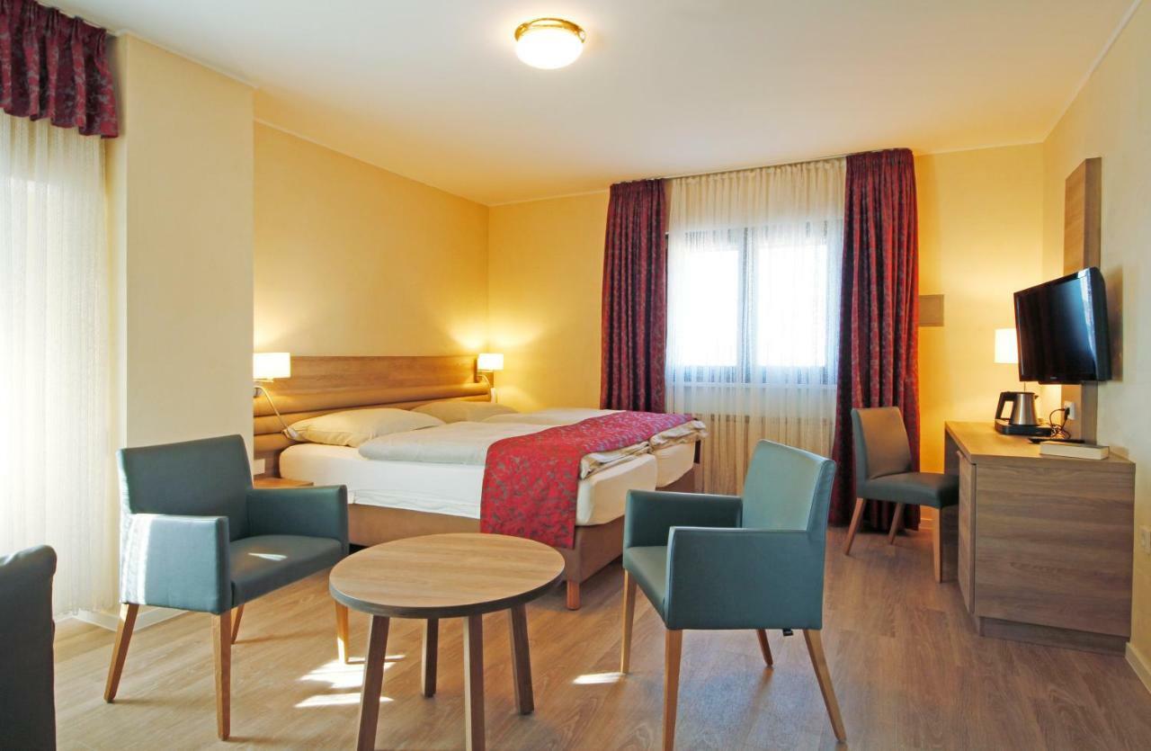 Hotel Saint Fiacre Bourscheid Kültér fotó