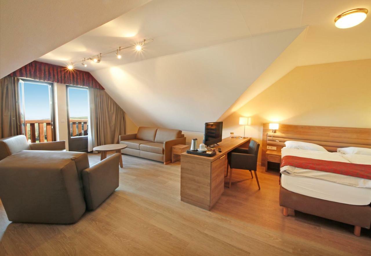 Hotel Saint Fiacre Bourscheid Kültér fotó